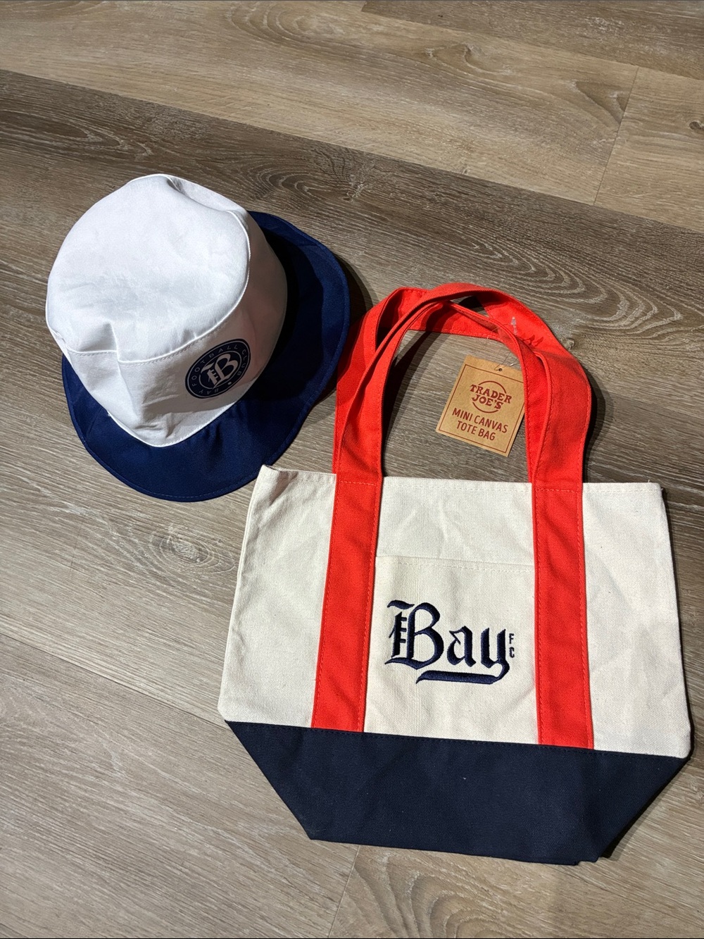 Bay FC x Trader Joe’s Mini Canvas Tote Bag with Red Handles and Bay FC bonus hat - Picture 3 of 8